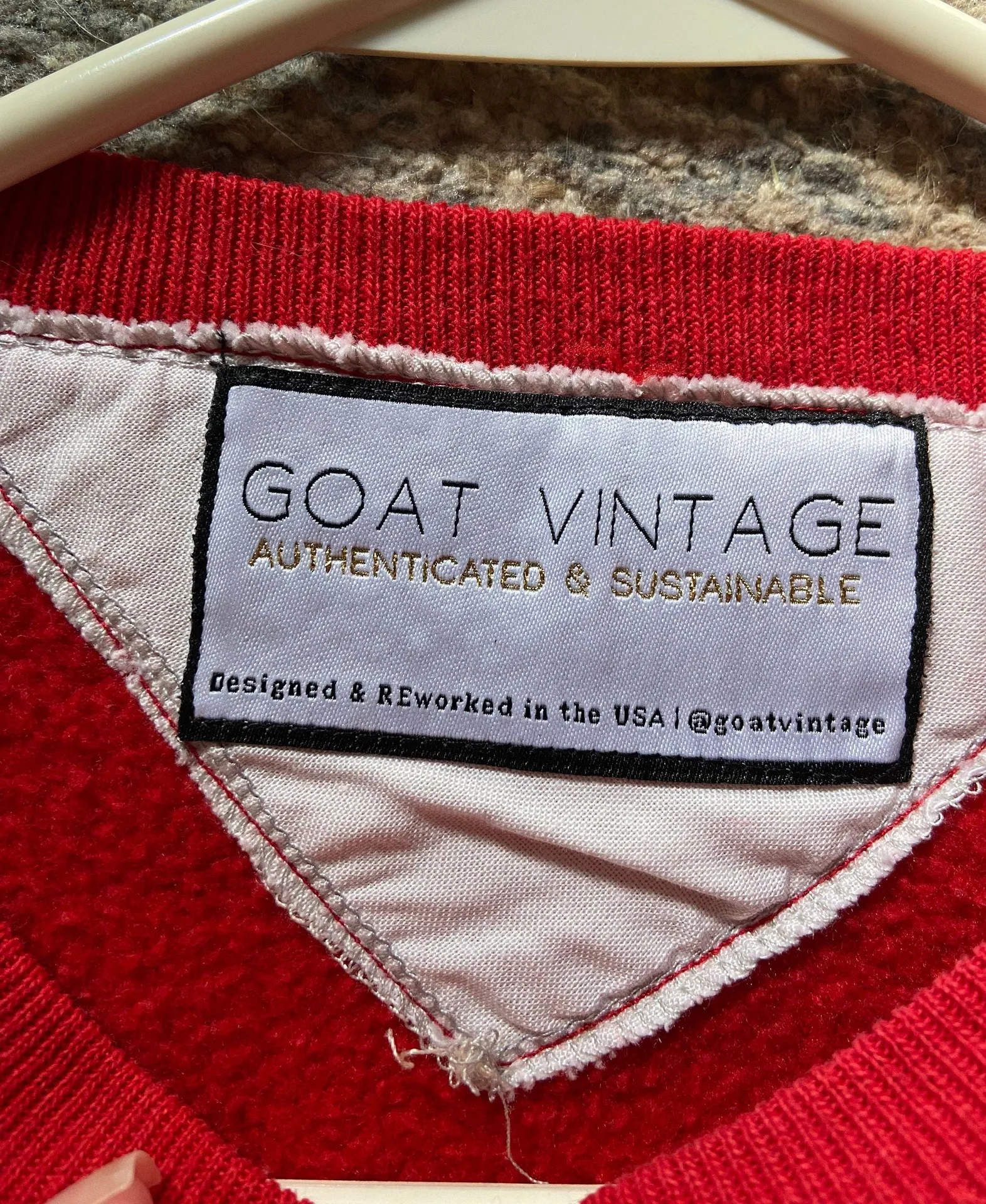 Vintage Cropped College Sweatshirt - Image 3