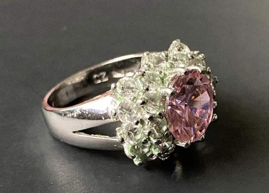 Vintage Costume Pink Rose Quartz And CZ Stone Ring - Image 9