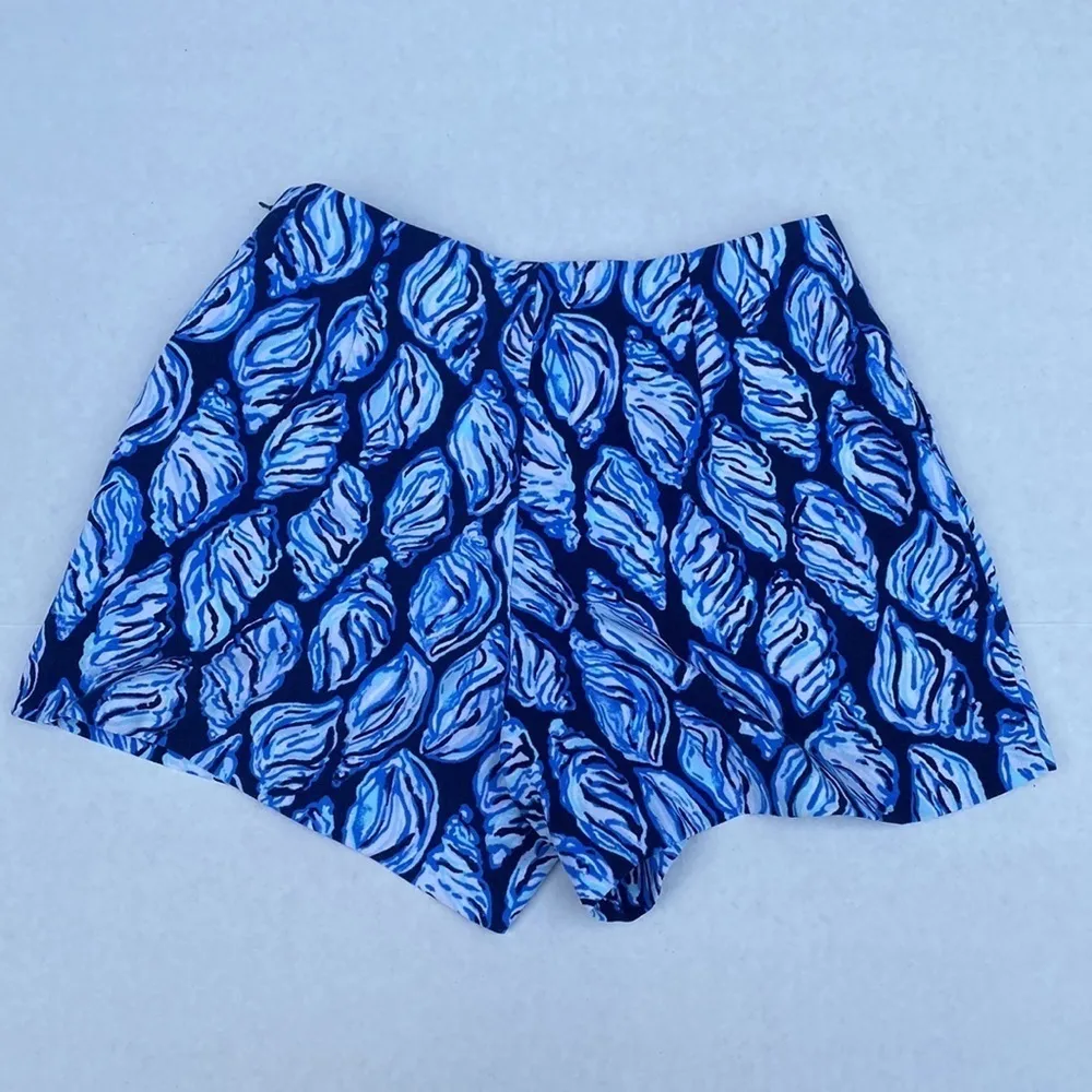 Lilly Pulitzer Navy Seashell Kailen Short Shorts With Pockets - Image 3