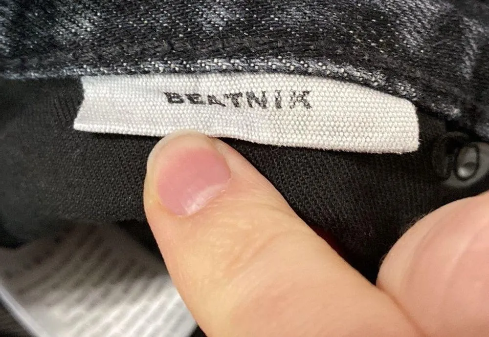 SLVRLAKE Beatnik slim straight distressed rigid denim jeans washed black size 25 - Image 14