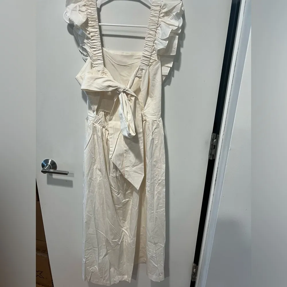 White ruffled dress - Image 5