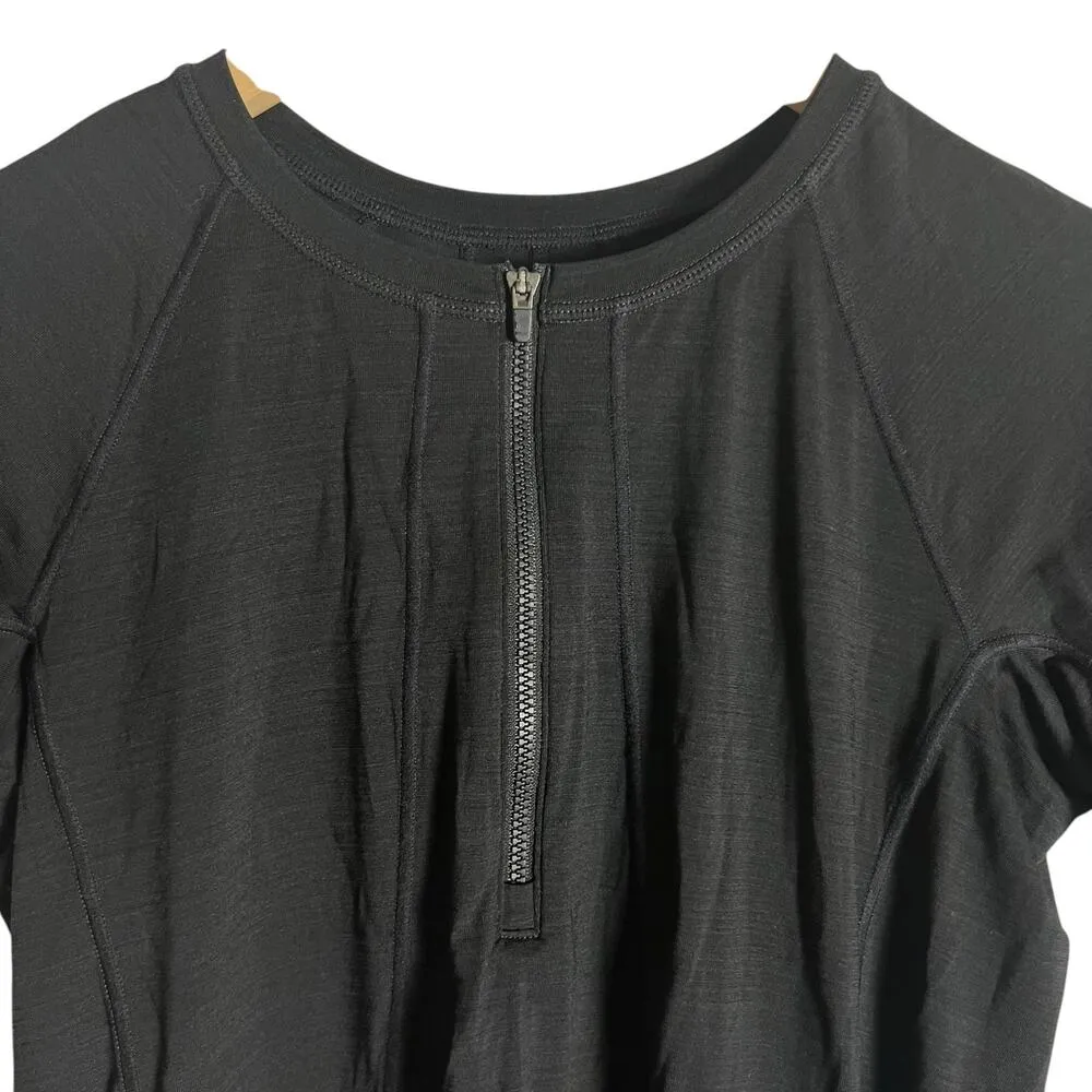 Athleta  Pacifica Black Short Sleeve Swim Surf Athletic Tee Size Medium - Image 5