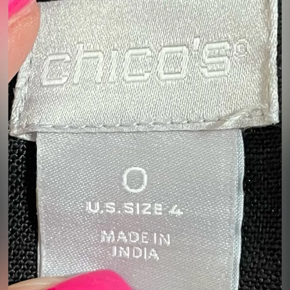 Chico’s Women’s Black Linen Shift Dress Cut Out Sleeve Classic Eyelet Embroidery - Image 10