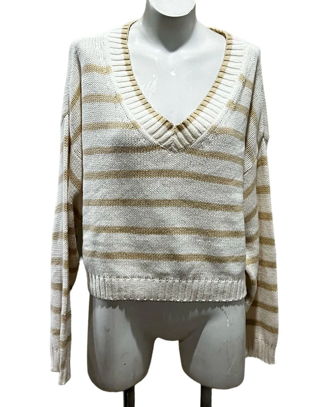 American Eagle beige striped pullover sweater - Image 7