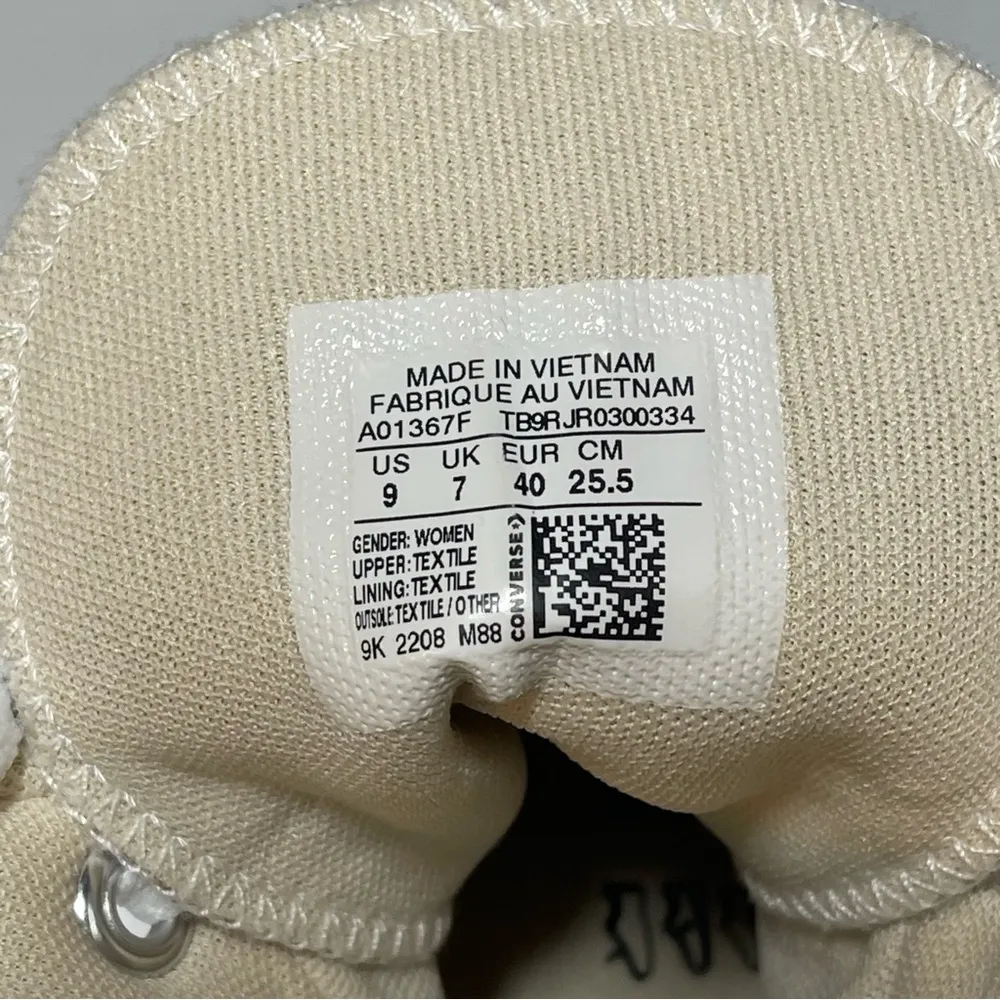 Converse Chuck Taylor All Star High Top Platforms Women’s Size 9 - Image 10