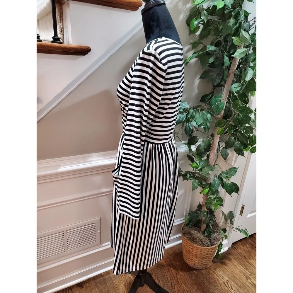 Merokeety Women White & Black Cotton Round Neck Long Sleeve Knee Length Dress S - Image 6