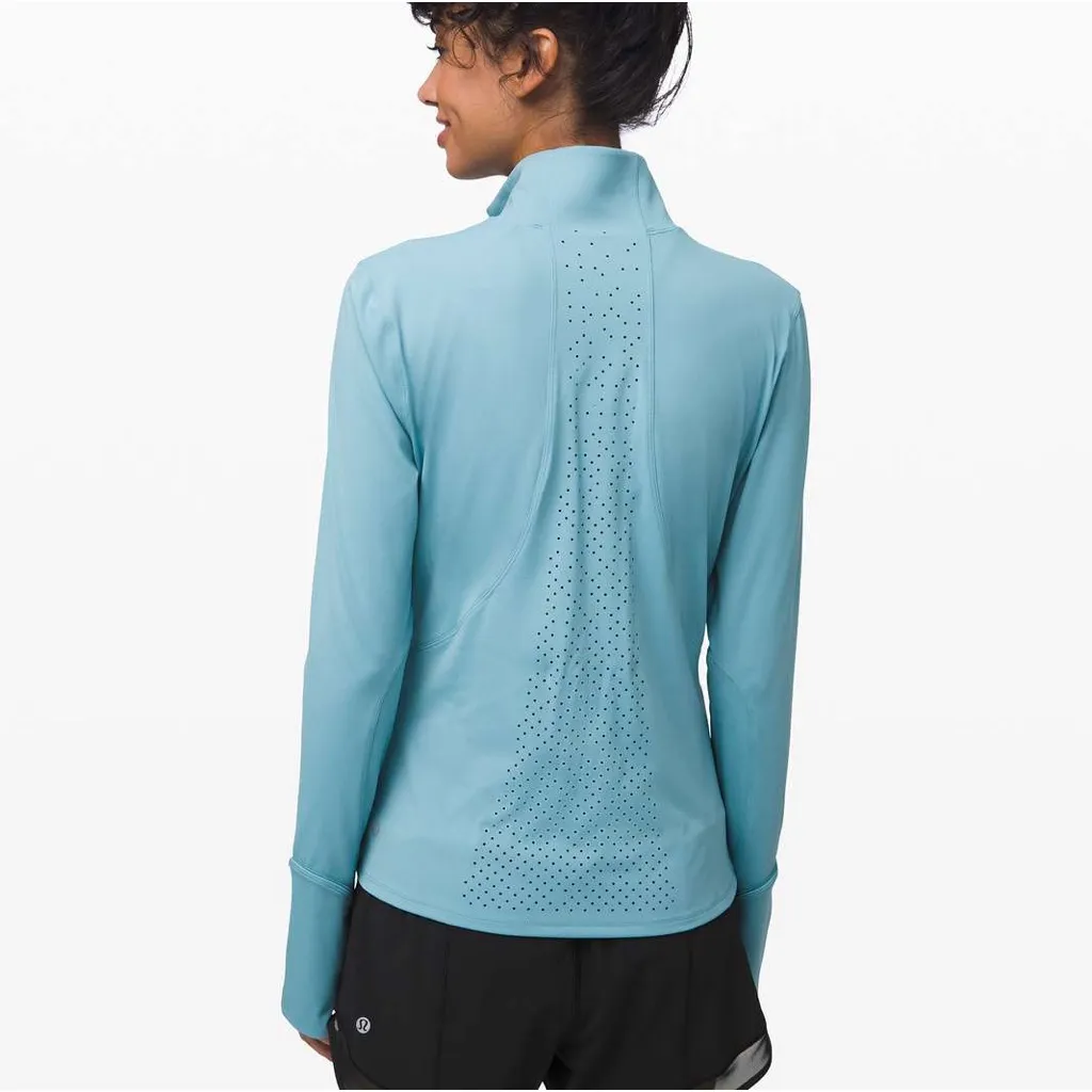 Lululemon New Route 1/2 Zip in Aqua Smoke size 6 - Image 2