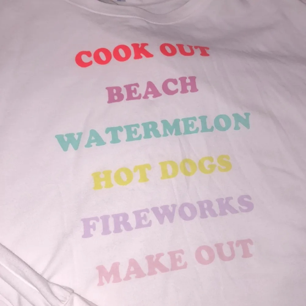 Crown & Ivy large beach fireworks sweatshirt - Image 2