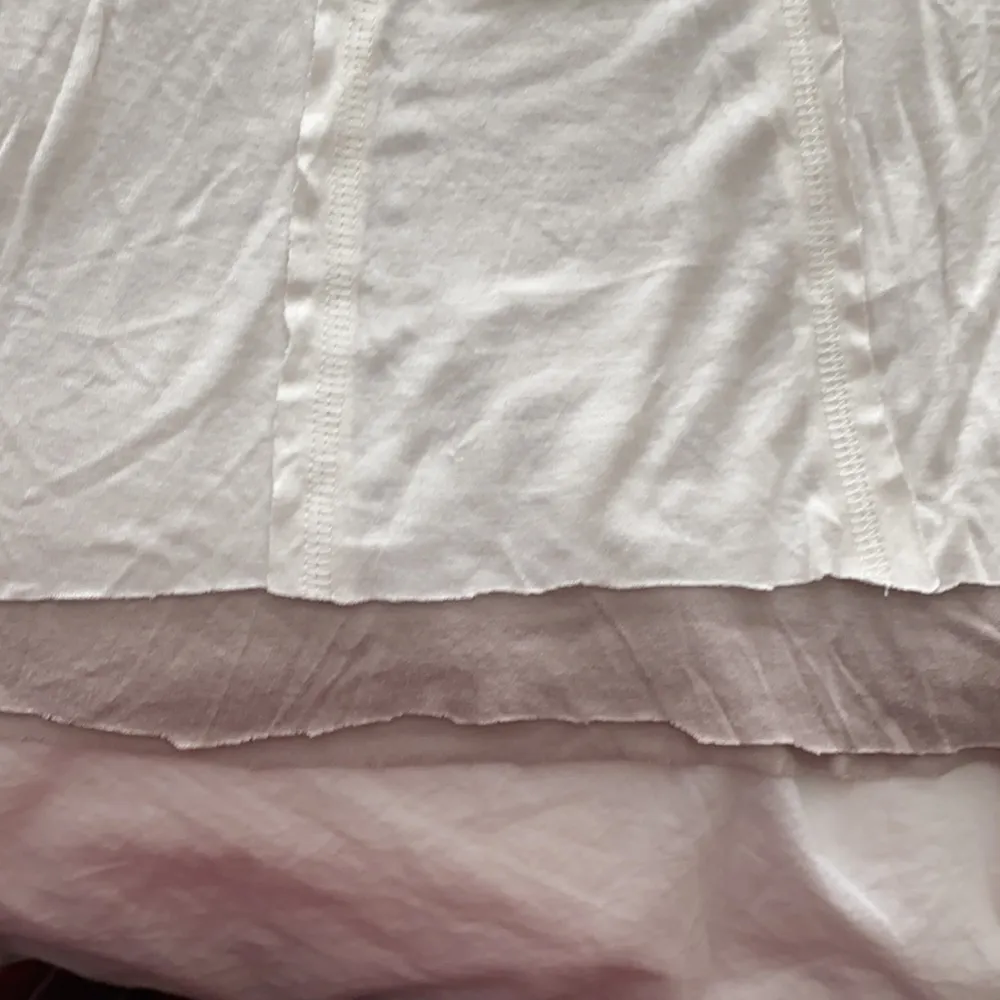 Jeweled double layered raw hem tank top - Image 3