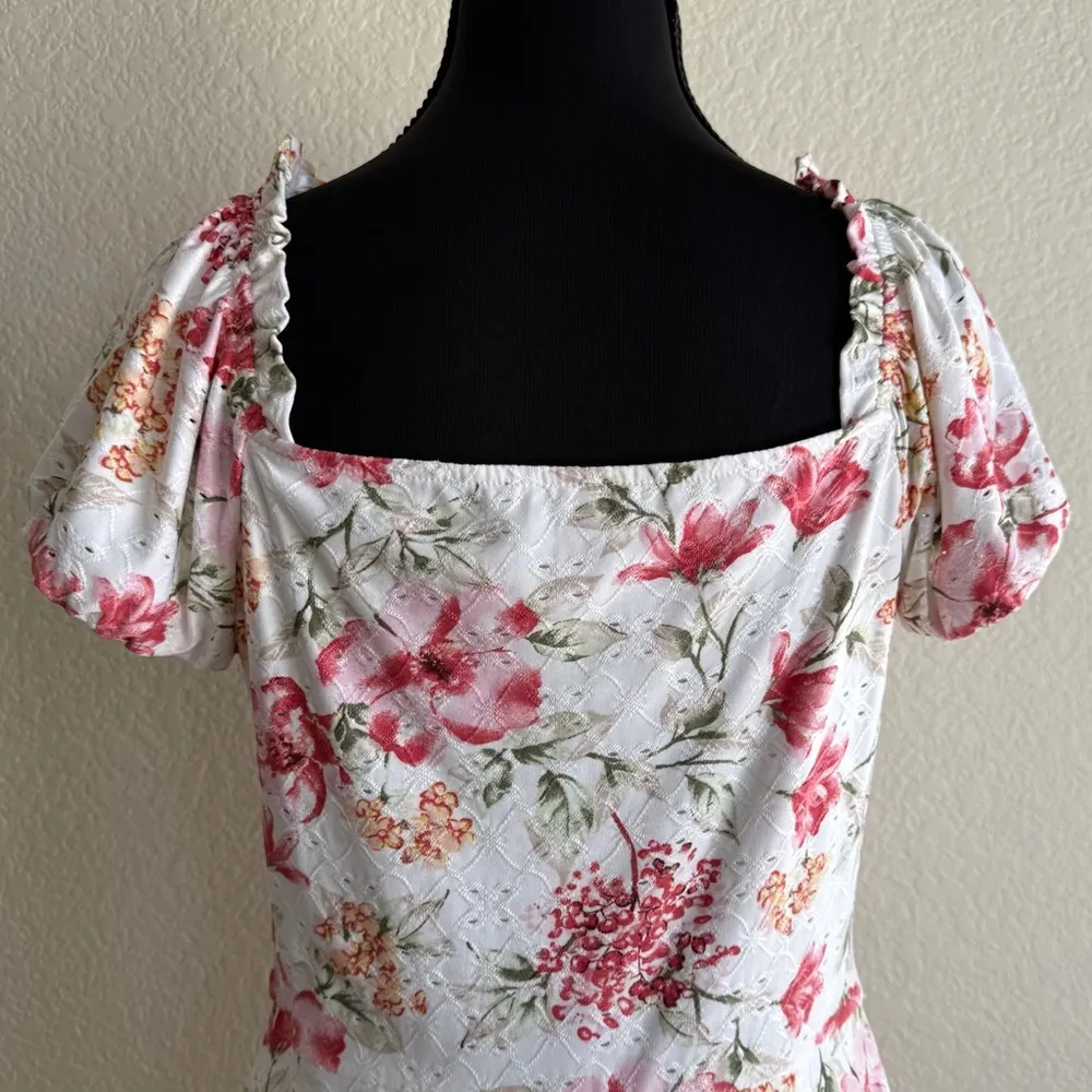 BCX Floral Fit & Flare Sweetheart Dress Medium White Pink Cottagecore Romantic - Image 4