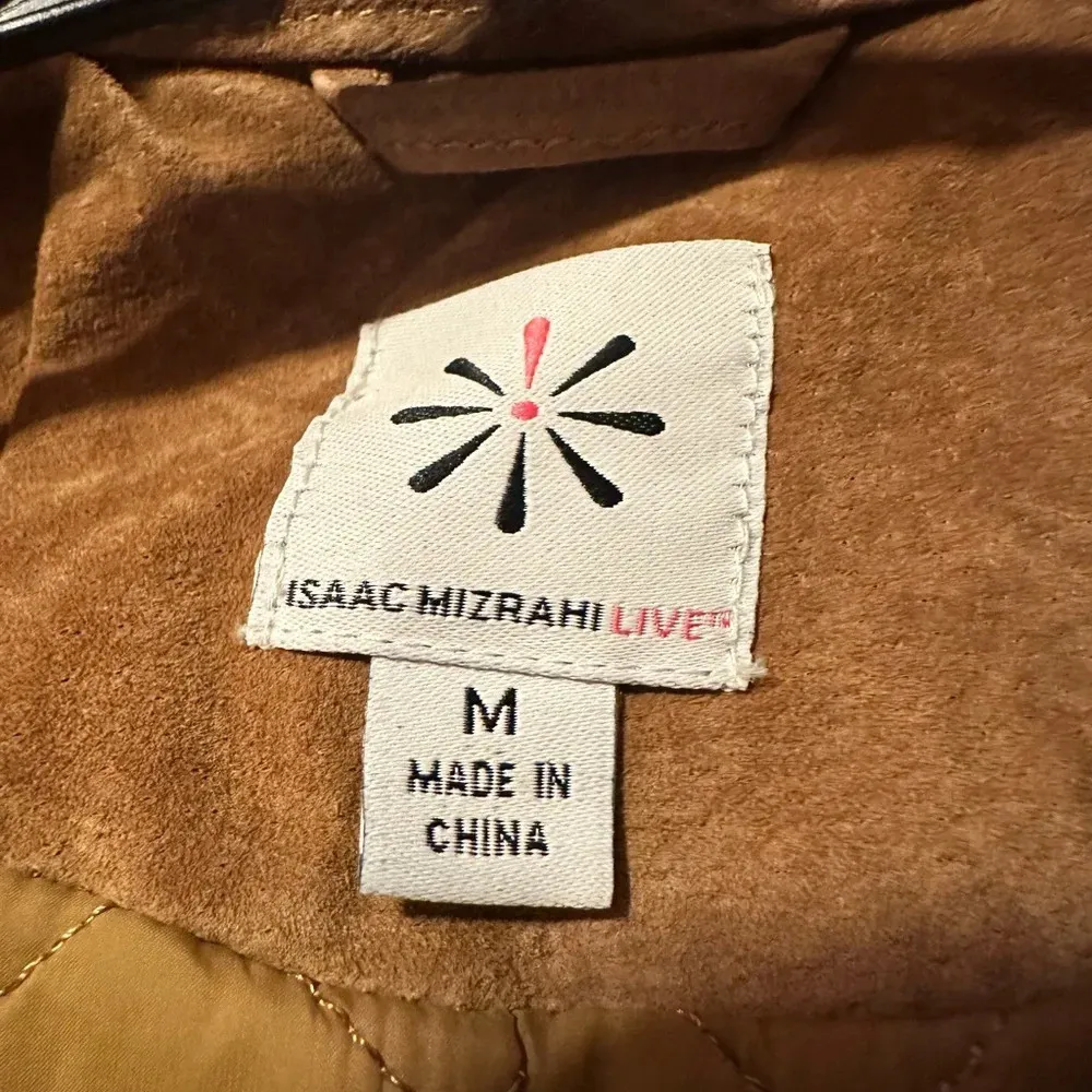 Isaac Mizrahi Live! NWOT Genuine Leather zip and button jacket size M, 21” p2p - Image 8
