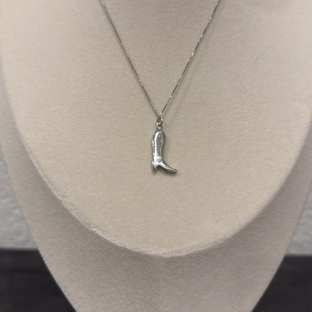 Serefina by Anthro Silver Boot Pendant Necklace - Image 7