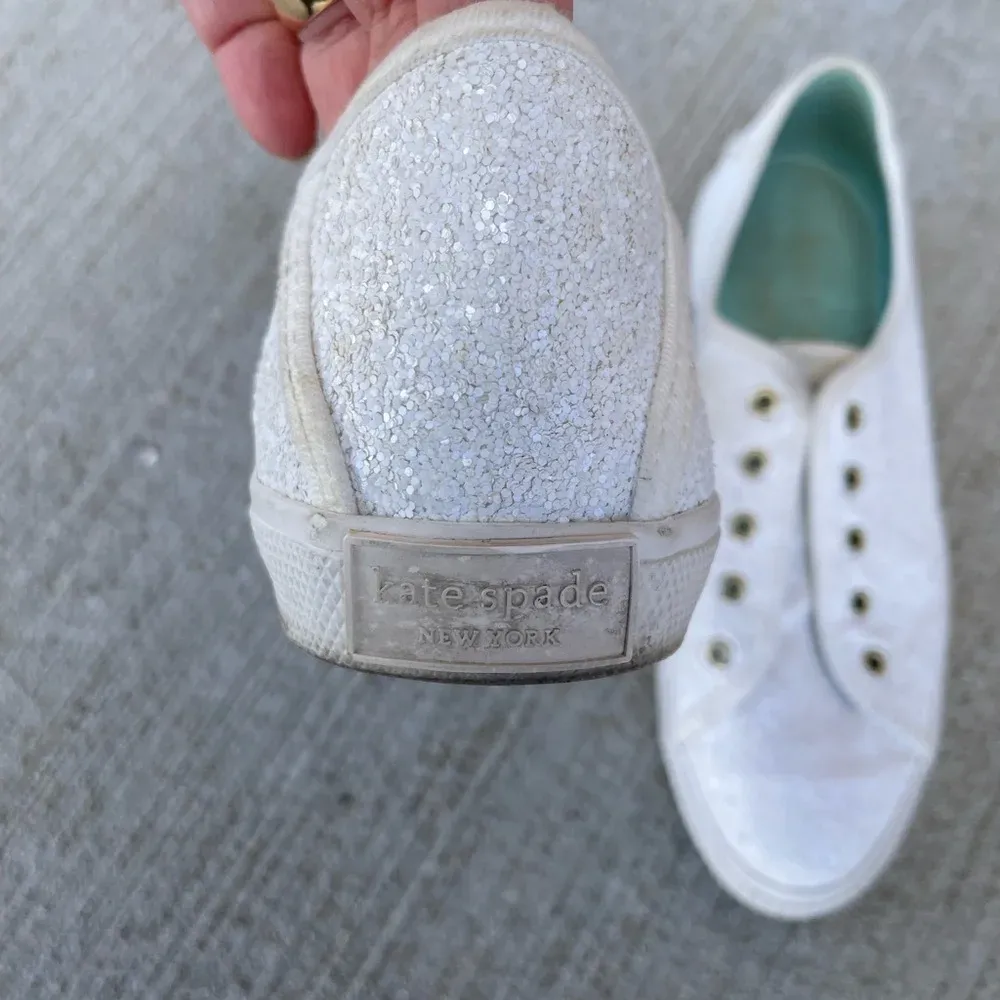 kate spade New York Women's Trista Glitter Low Top Sneakers Size 7.5 Bridal - Image 3