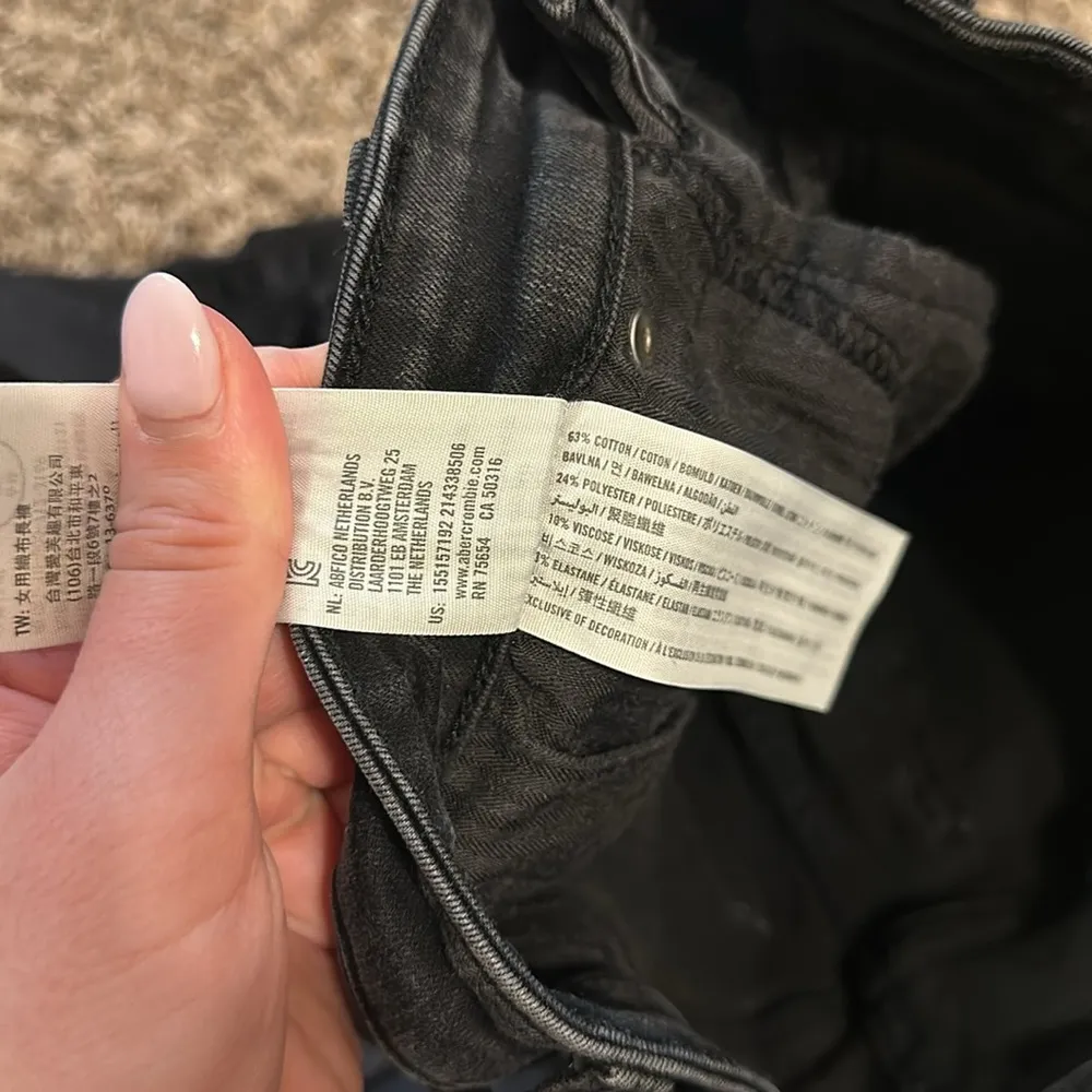 Abercrombie & Fitch Simone High Rise Ankle Jeans 27 - Image 11