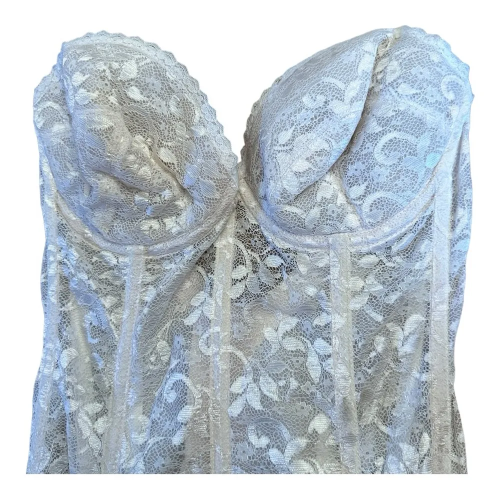 Vintage Carnival White Lace Bustier‎ Size undefined - Image 2