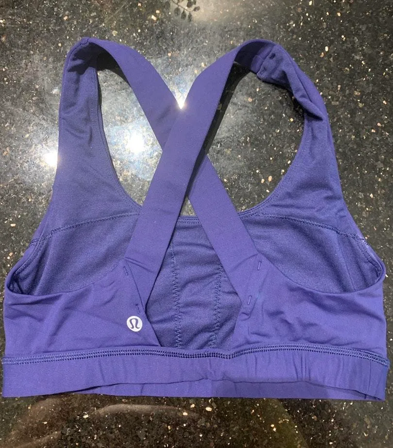 Lululemon Sportbra - Image 2