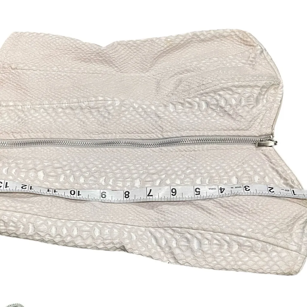 Carmen Gray Snake Print Zip Crop Top Small White - Image 8