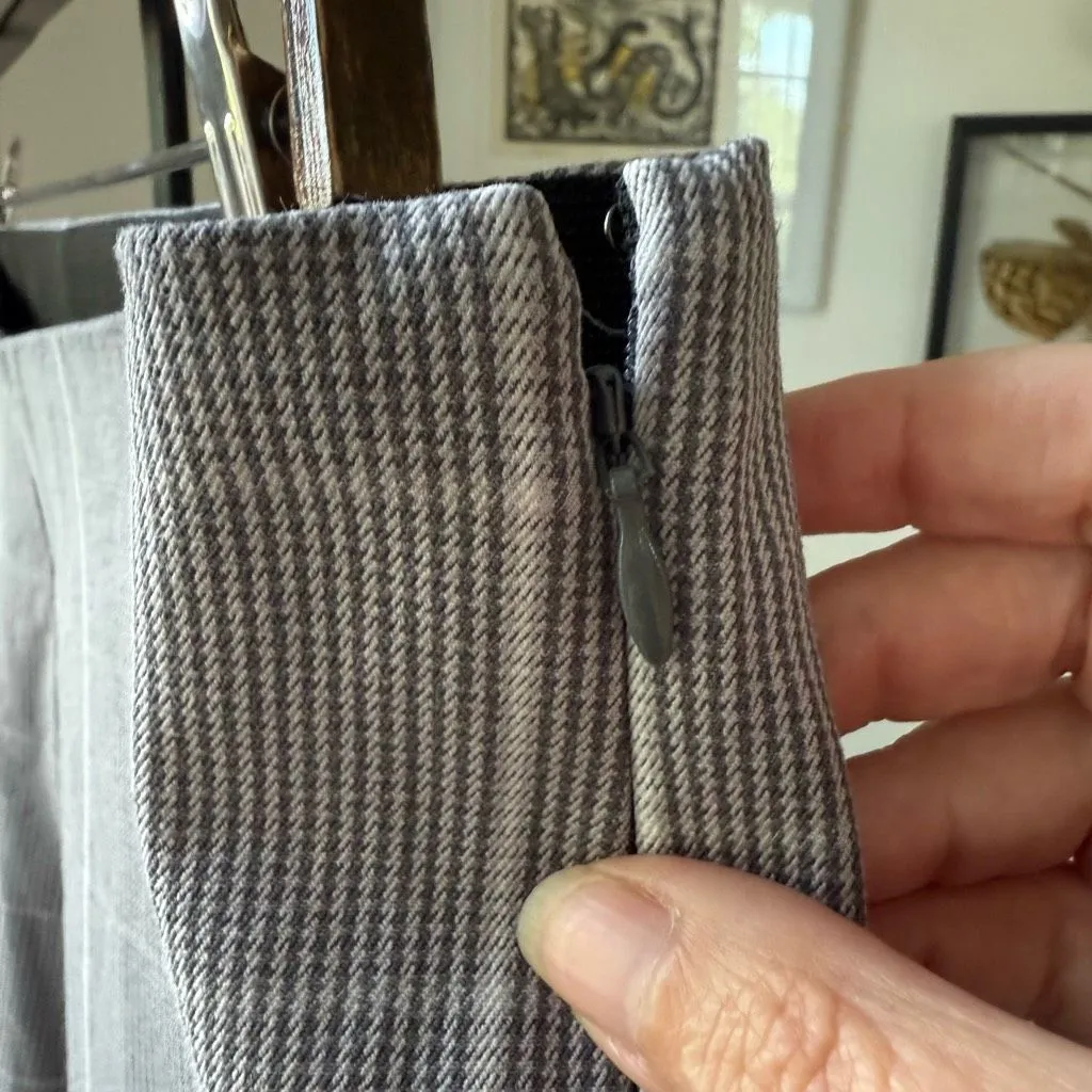 A New Day Glenn Plaid Grey Side Zip Taper Pants 14 - Image 5