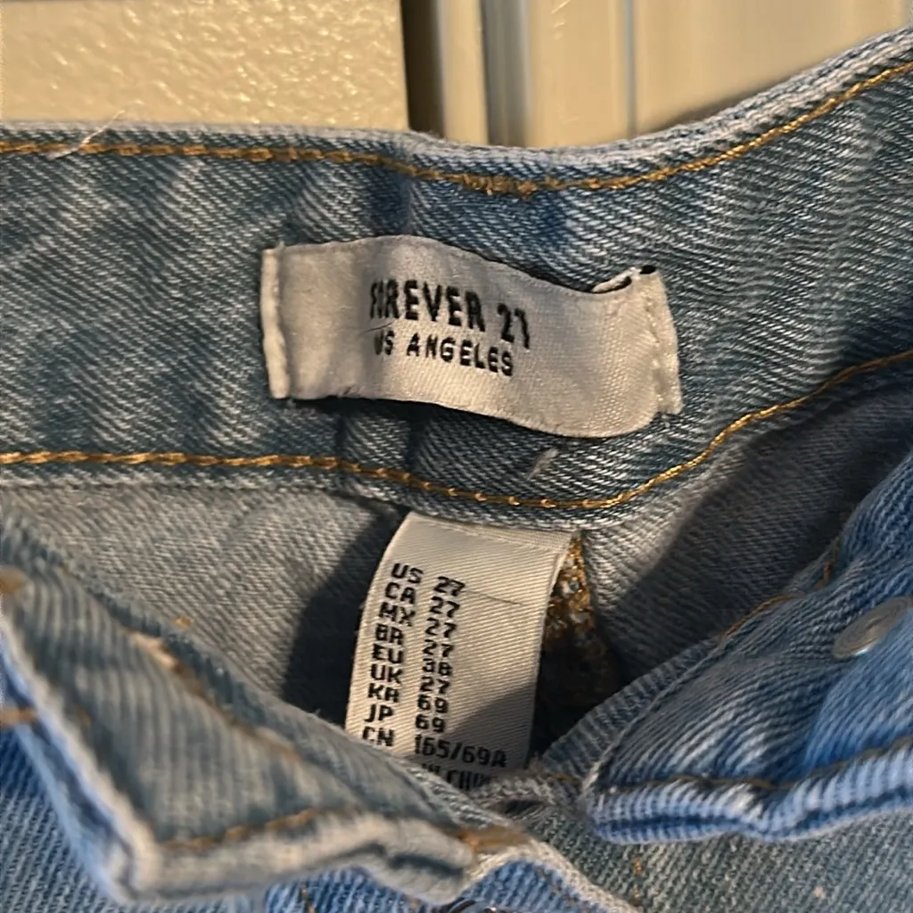 Forever 21 button front denim skirt - Image 2