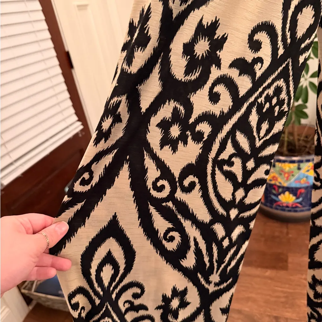 Auditions EUC Black/Cream Patterned High Rise/Fold Over Wide Leg Stretch Pants - Image 2