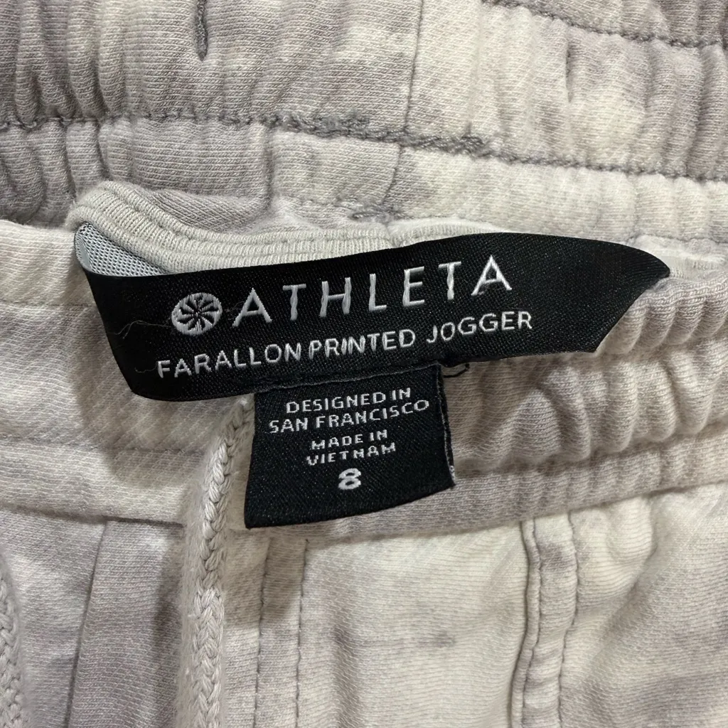Athleta Farallon Printed Joggers - Image 5