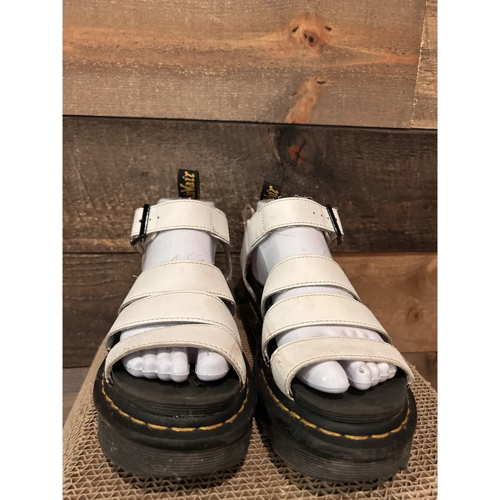 Dr. Martens Doc Blaire Sandals Womens Size 6 White Leather Strappy Gladiator - Image 4