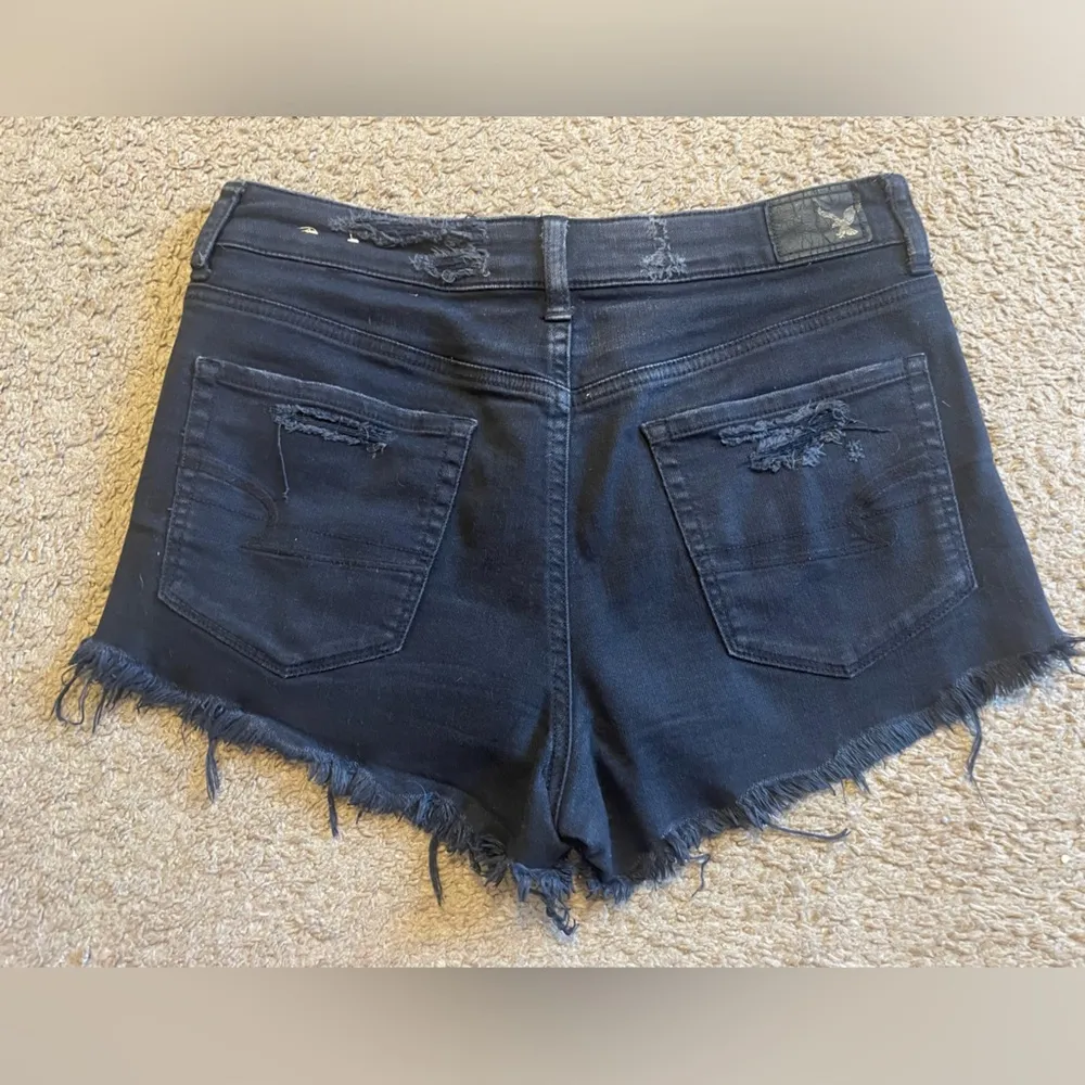 American Eagle Outfitters Black / Dark Gray Distressed Denim Jean Shorts, Size 6 - Image 8