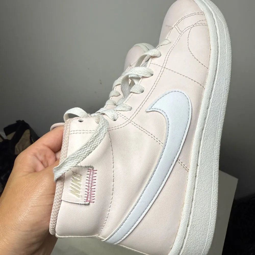 Nike Court Royale 2 Mid Top Women’s Shoes Sz 6 Pastel Pink - Image 8