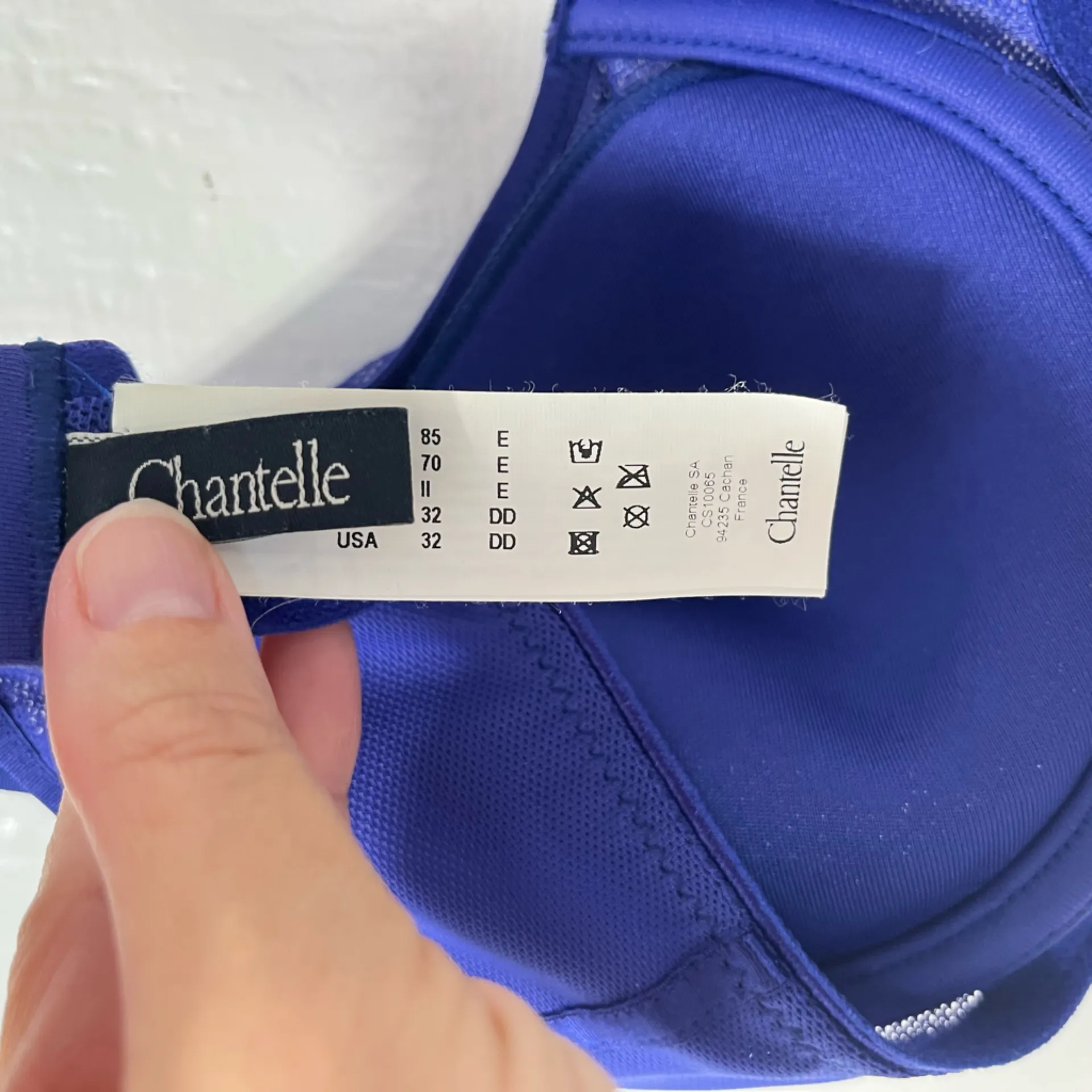 Chantelle Lightweight Full coverage underwear bra size 32DD - Image 4