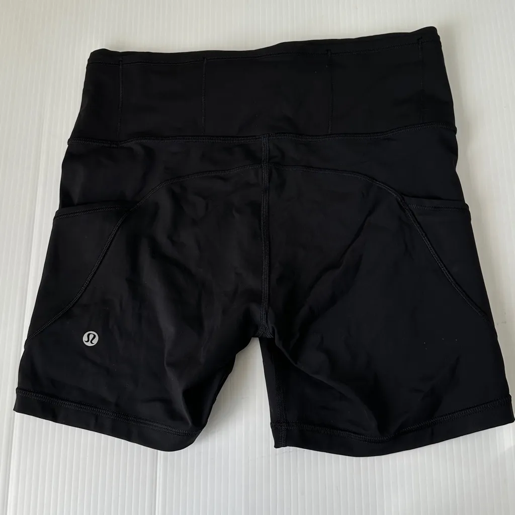 Lululemon Fast & Free Shorts 6” Black, 8 - Image 4