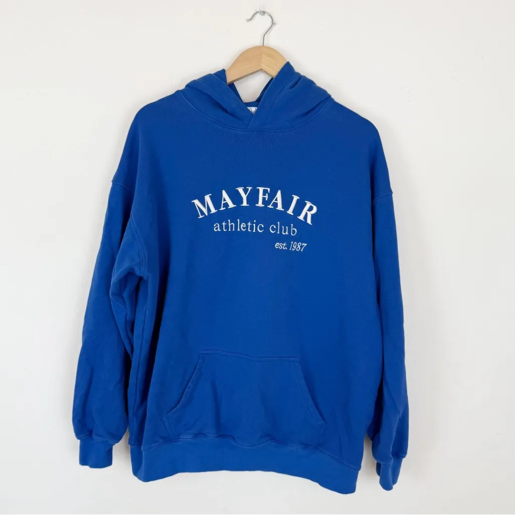 Mayfair Group blue athletic club embroidered sweatshirt Size undefined - Image 2