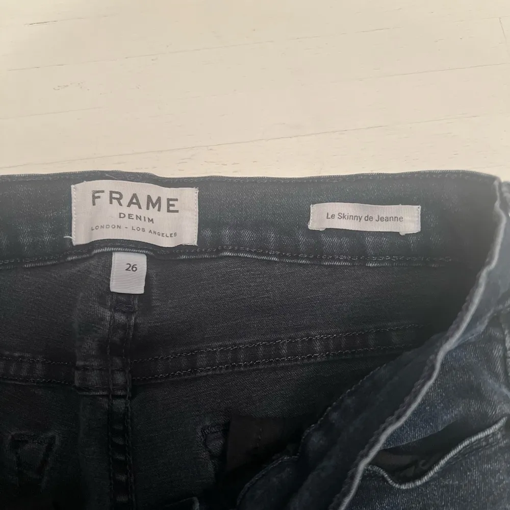 Frame Le Skinny De‎ Jeanne Jeans Women’s 26 Dark Blue Stretch Denim - Image 4