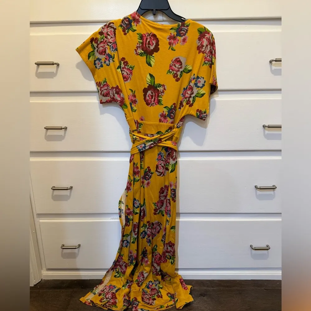 NEW!  yellow floral Alana wrap dress - Image 5