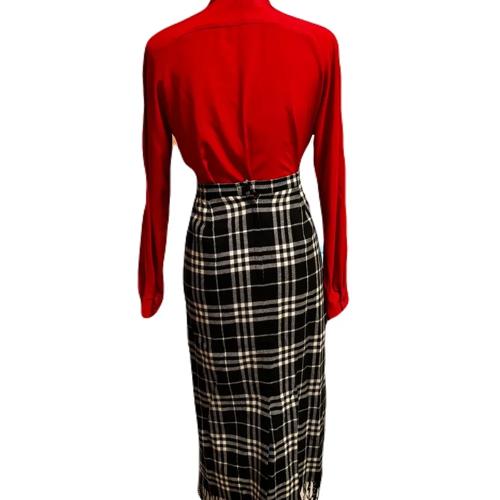 Wool Blend Plaid Skirt with Fringe Hem |Size 12P | EUC - Image 3