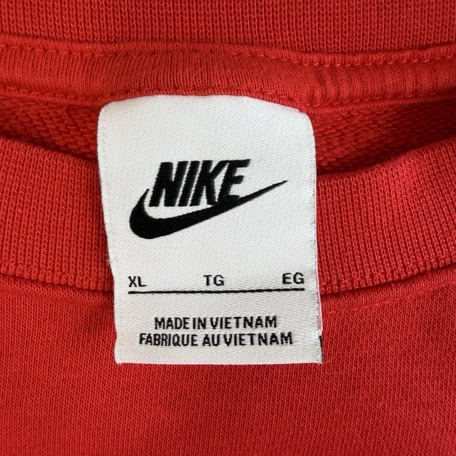 Nike Women's XL Sportswear Club Fleece Logo Crew Neck Sweatshirt Red Embroidered - Image 5