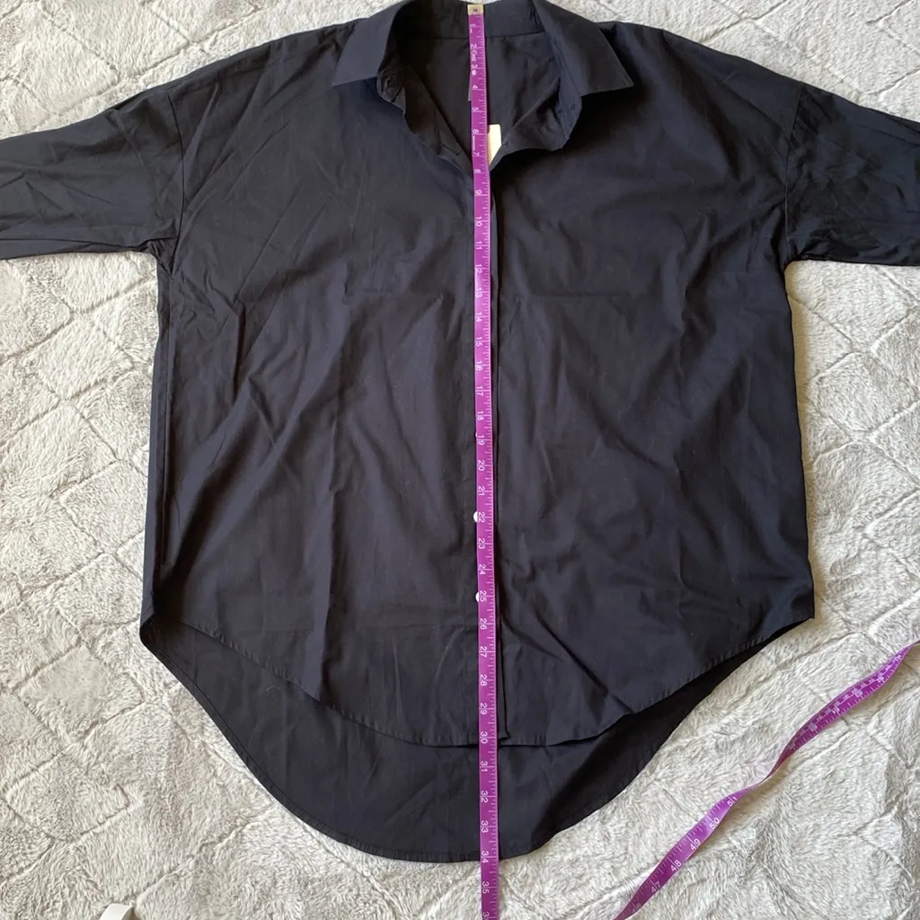 Anthropologie Oversized Long Tail Collared Button Down Shirt - Image 8