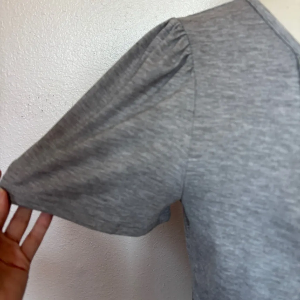 Solid Gray Pleated Short Sleeve Top Size L - Image 3