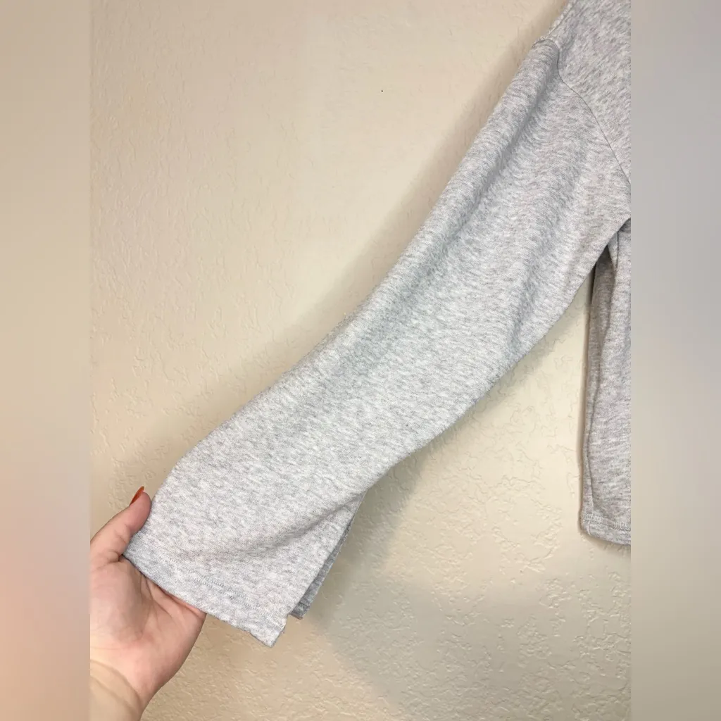 Lorna Jane Logo Gray Pullover Sweatshirt Size M - Image 5