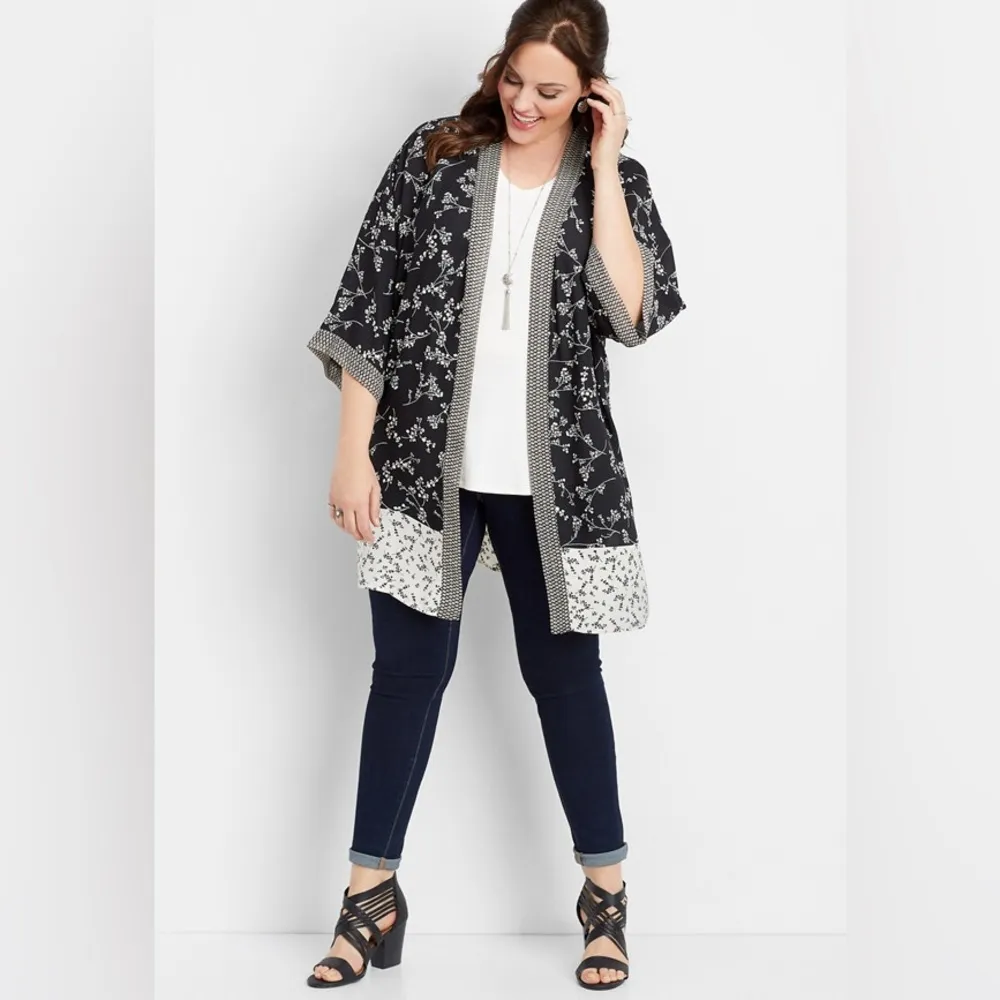 2/$15 Maurices Black and White Patterned Kimono - Image 2