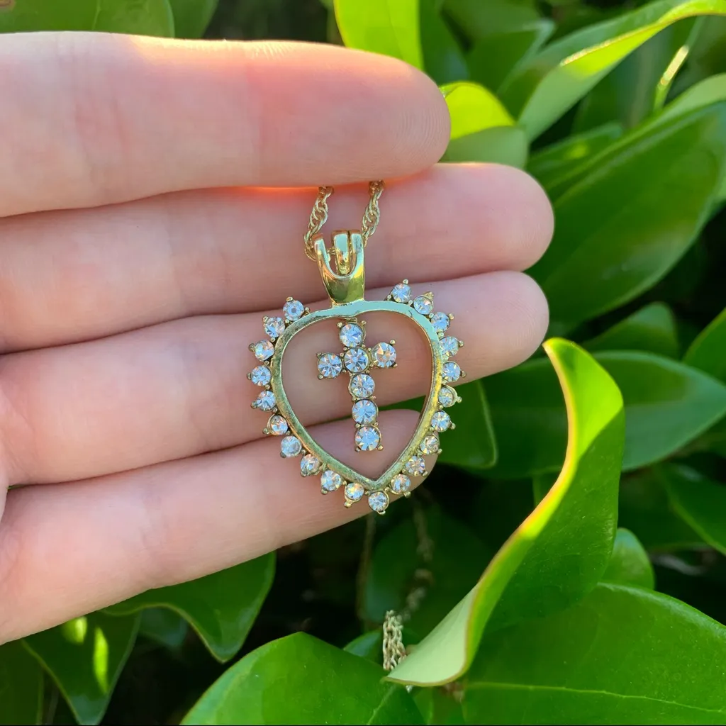 Vintage Gold Rhinestone Religious Faith Cross Necklace Heart - Image 4