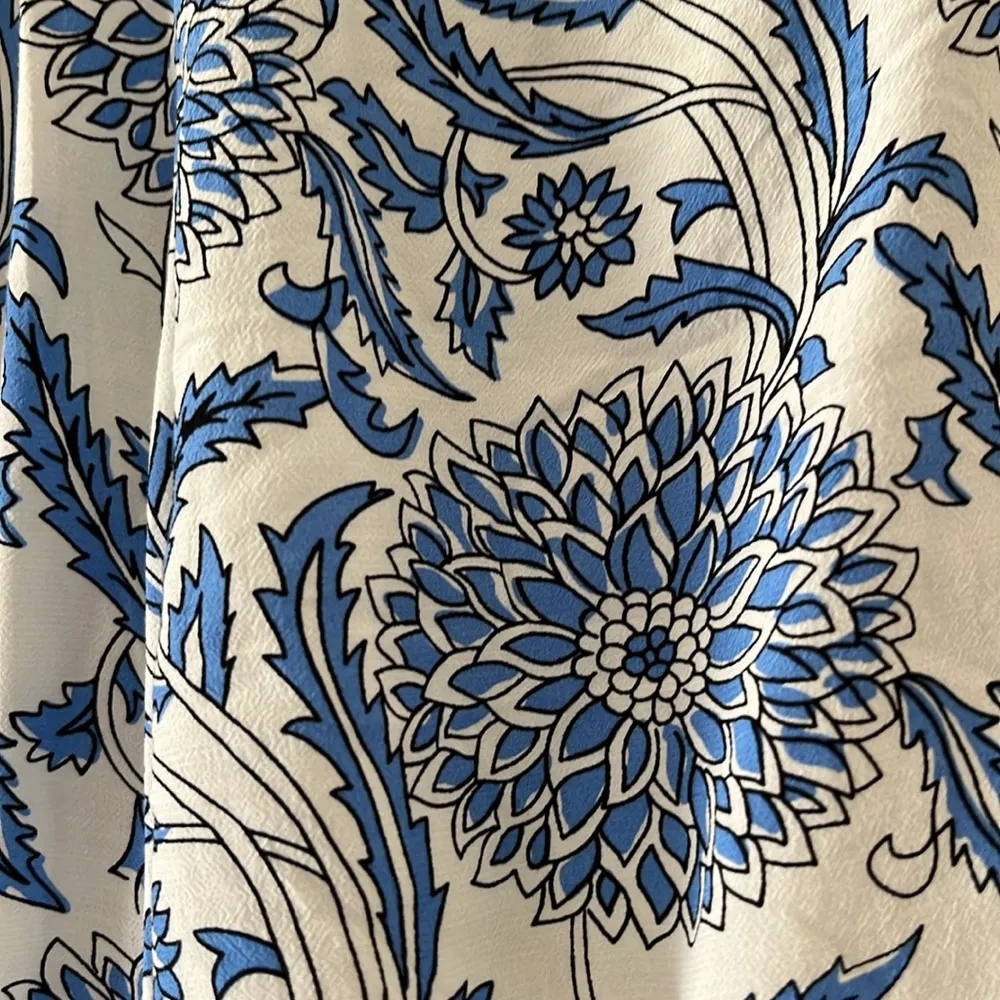 Talbots Super Cute Puff Sleeves  Top - Image 9