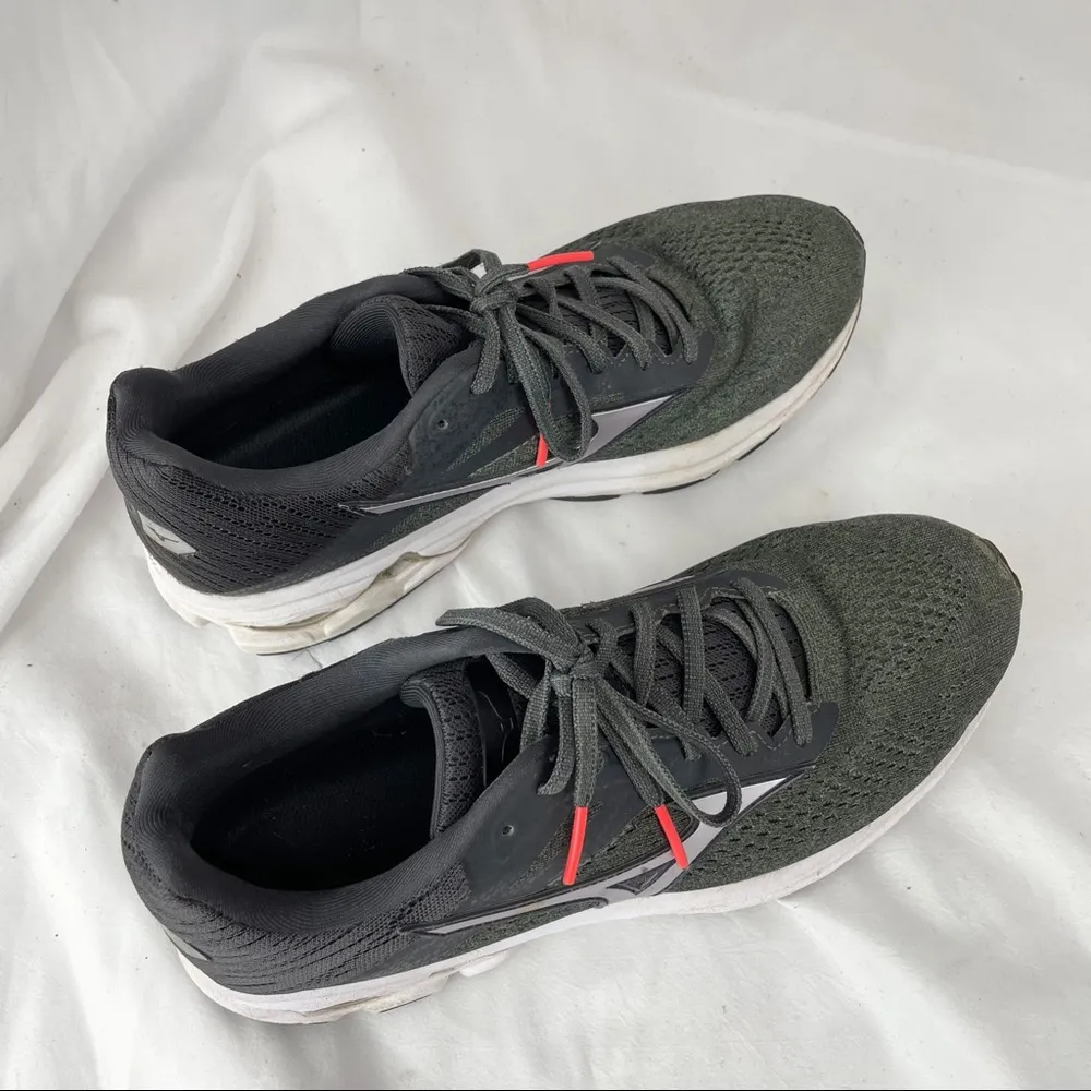 Mizuno Wave Rider 23 Womens Running Shoes Olive Green Grey - Image 8