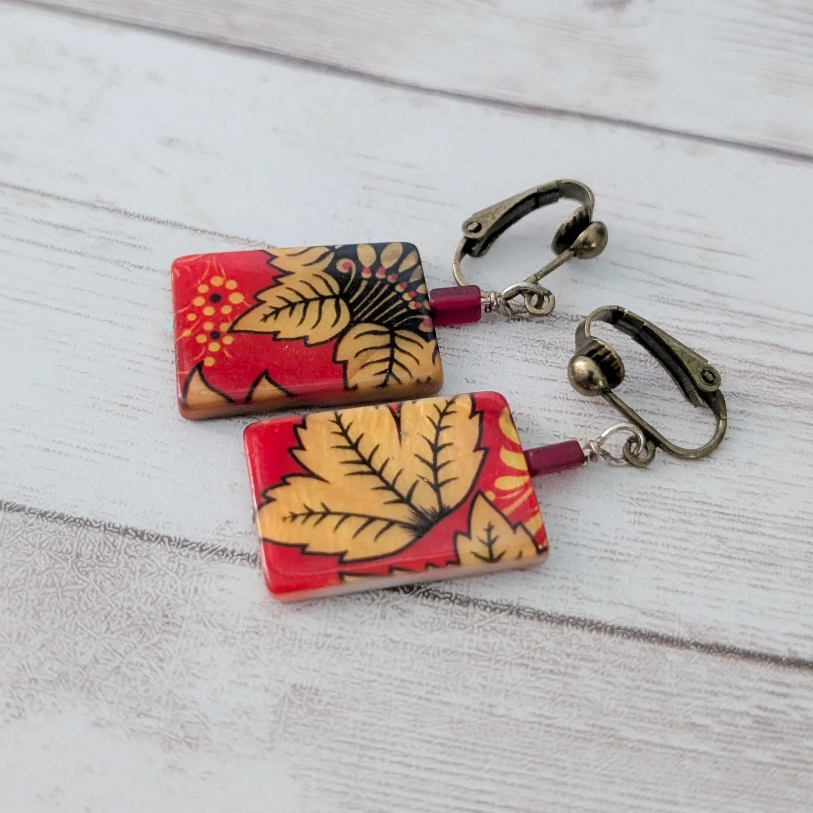 Vintage Clip On Earrings Redish Orange and Golden Yellow Tones Stunning Dangle - Image 6