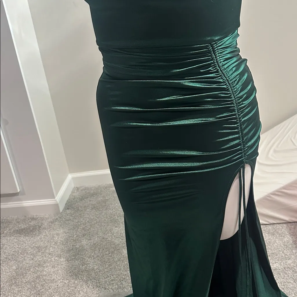 Windsor‎ emerald green long evening gown with side slit size small - Image 3