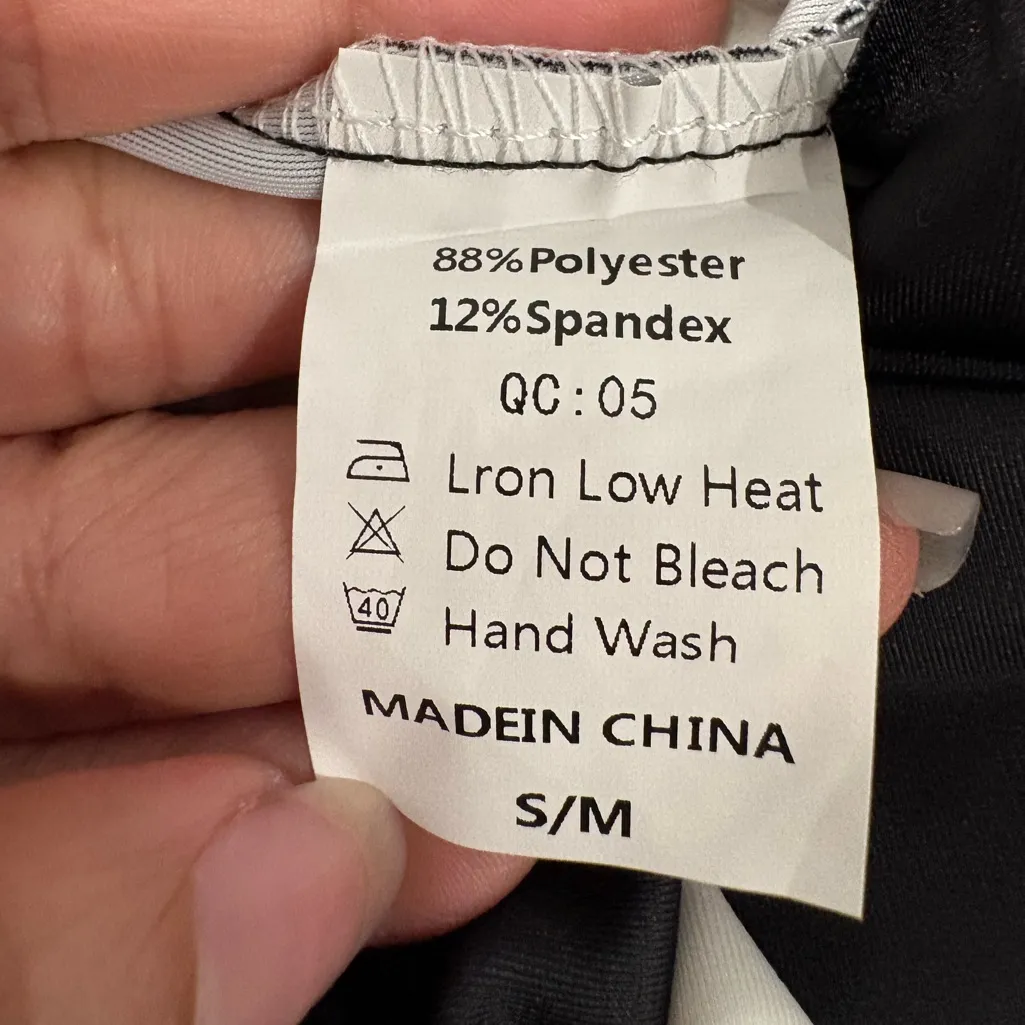 🆕 Skeleton Print Black Bodysuit Size S/M - Image 5