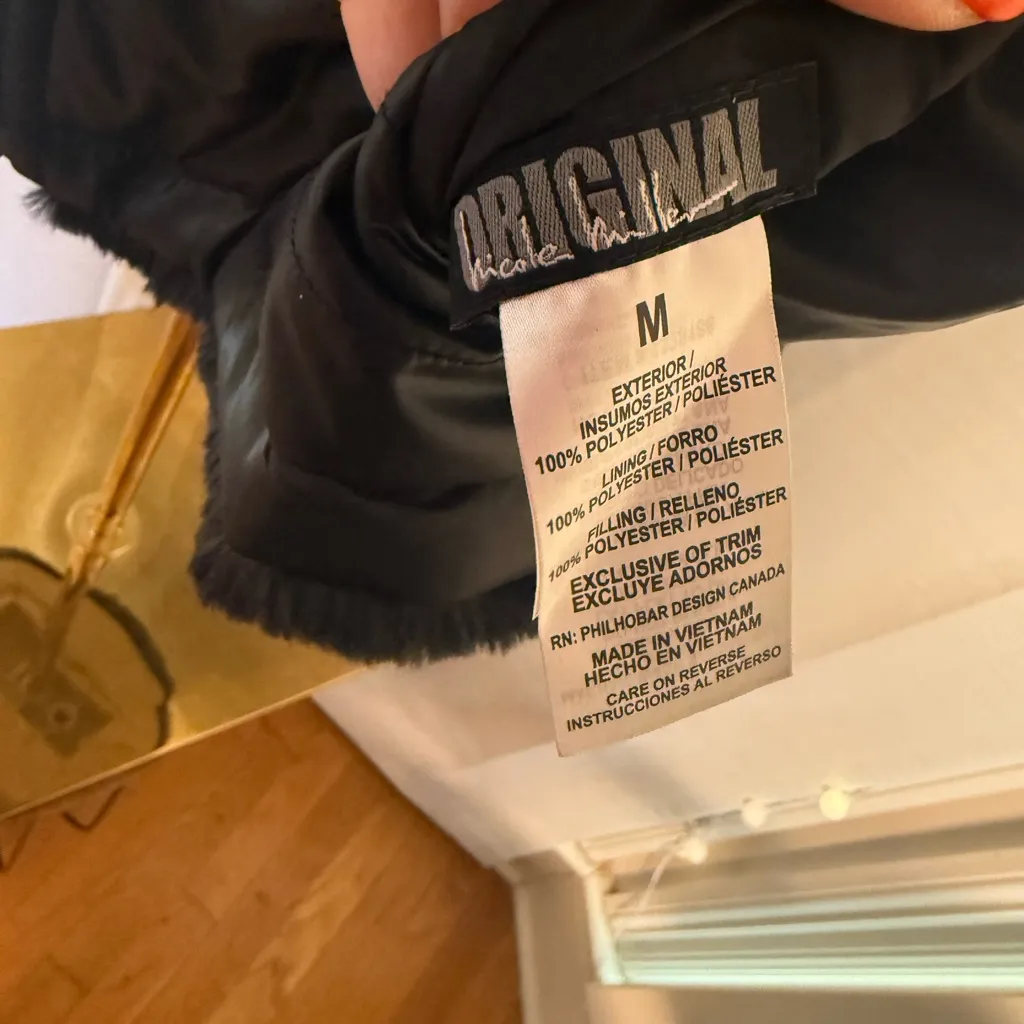 Nicole Miller Reversible Quilted Black Vest medium - Image 5