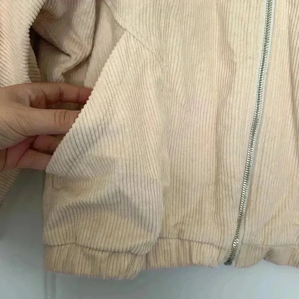 NWT Forever 21 Corduroy Drawstring Bomber Jacket Ivory Sz S - Image 6