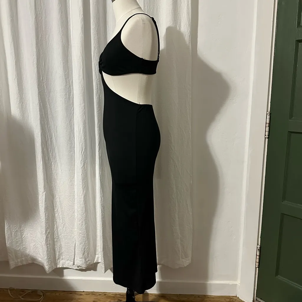 NWOT Cut Out Midi Dress - Image 7