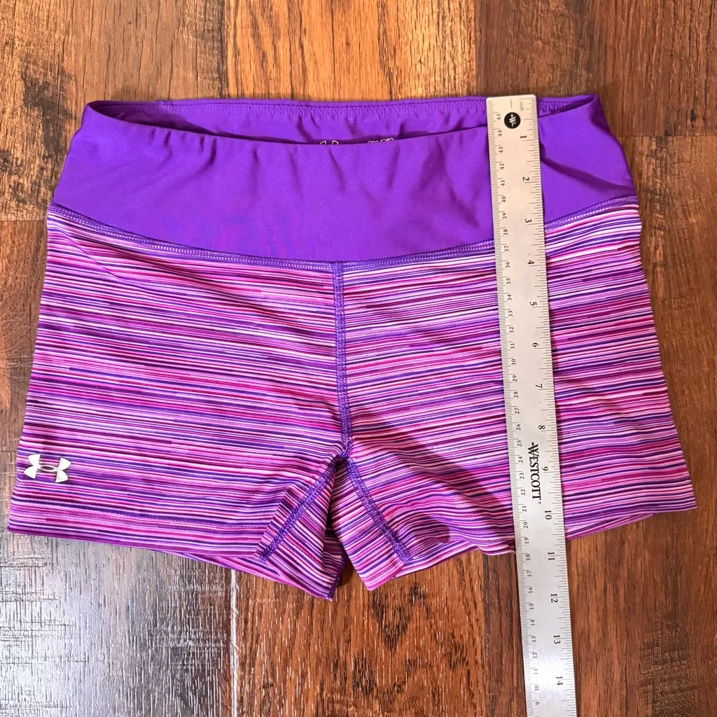 UNDER ARMOR fitted athletic shorts, size small/petite - Image 5