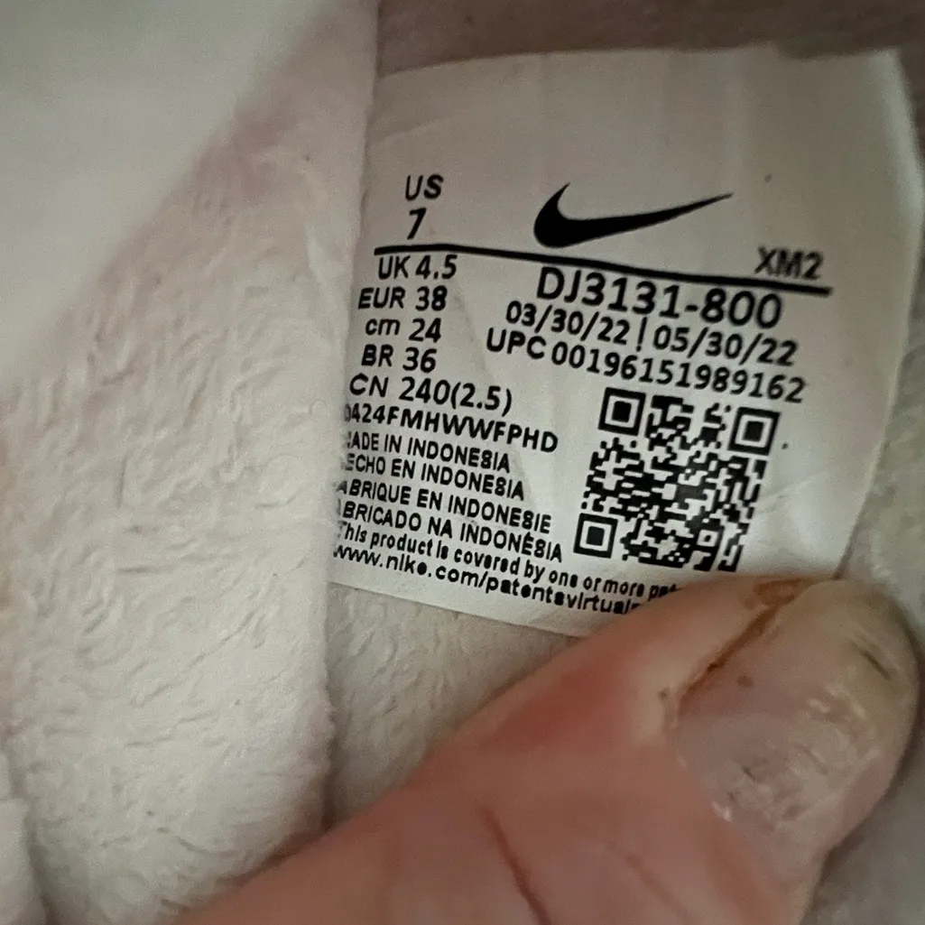 Nike Burrow Slippers NA Arctic Orange Pink Oxford size 7 - Image 5